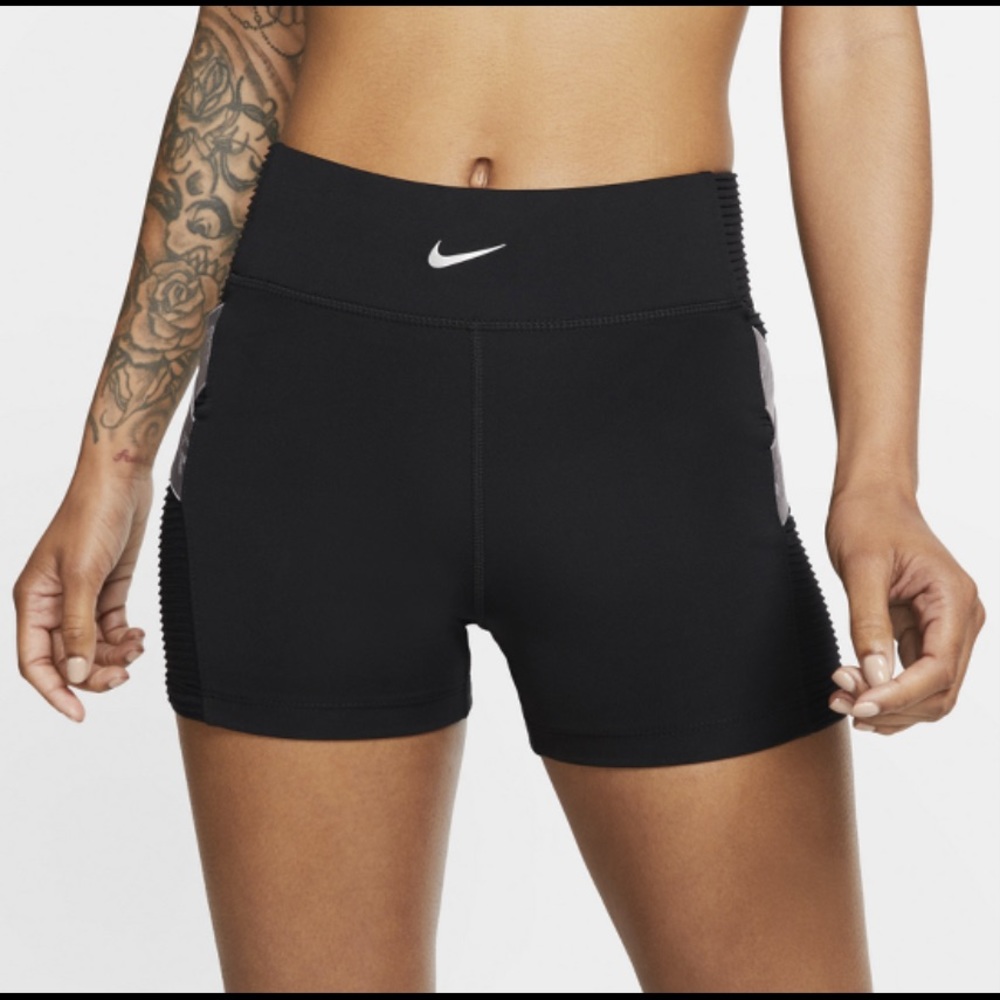 NIKE PRO Shorts